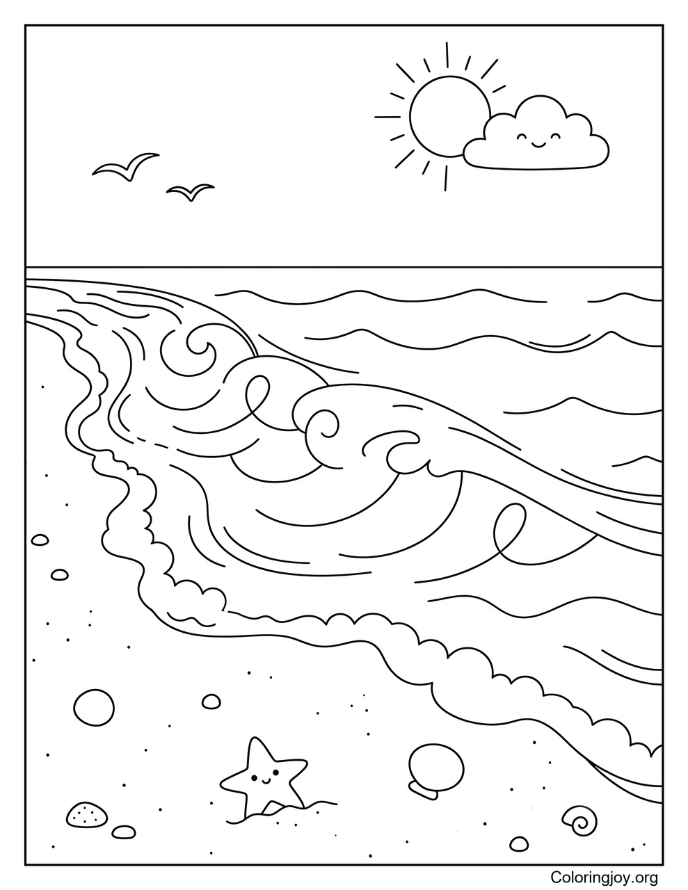 Sanfte Wellen spülen an einen Sandstrand.